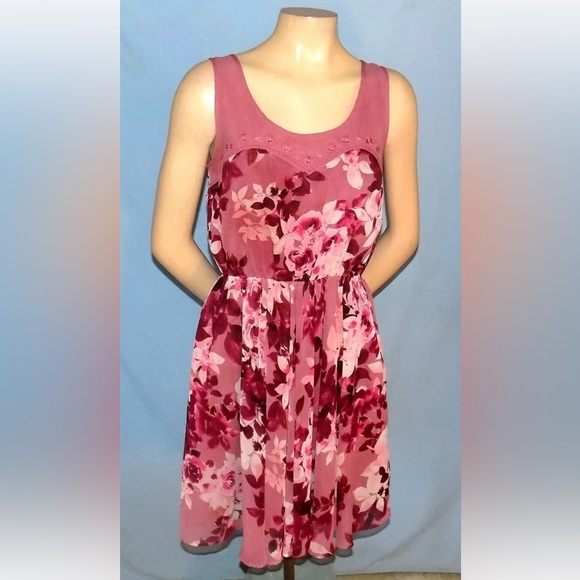 LC Lauren Conrad Dresses & Skirts - Lauren Conrad Dress